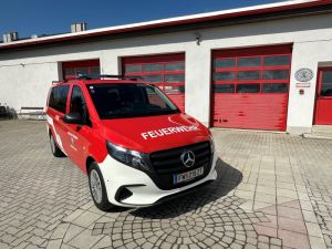 Fahrzeugbergung nach VU auf der LB2