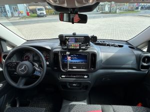 Fahrzeugbergung nach VU auf der LB2