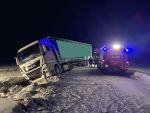 Schwierige LKW Bergung auf der L55