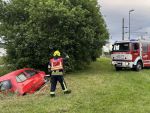 Verkehrsunfall mit Menschenrettung in Göpfritz/Wild