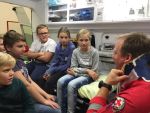 Besuch beim Roten Kreuz Allentsteig durch die Feuerwehrjugend